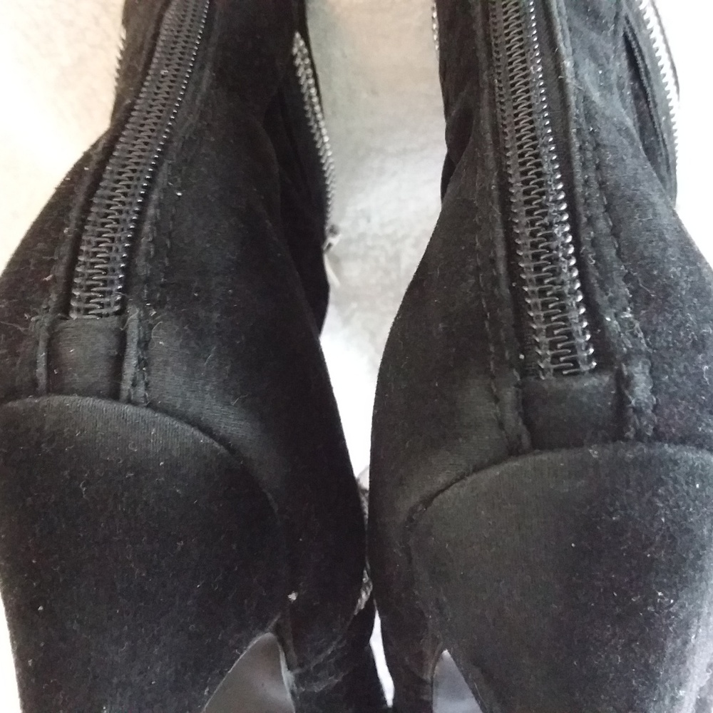 End Of Summer 5 Zippered 4'' Suede Boot - image 7